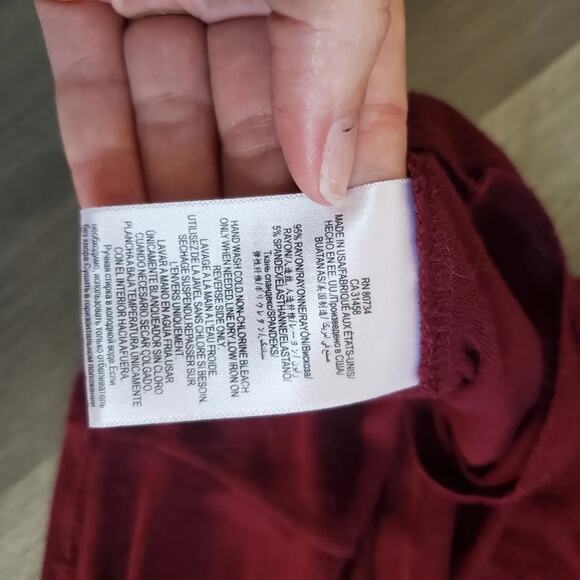 BCBGeneration Ultra Thin Sweater - Picture 4 of 4